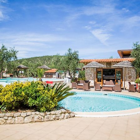 Tenuta Padre Pio Βιέστε Εξωτερικό φωτογραφία