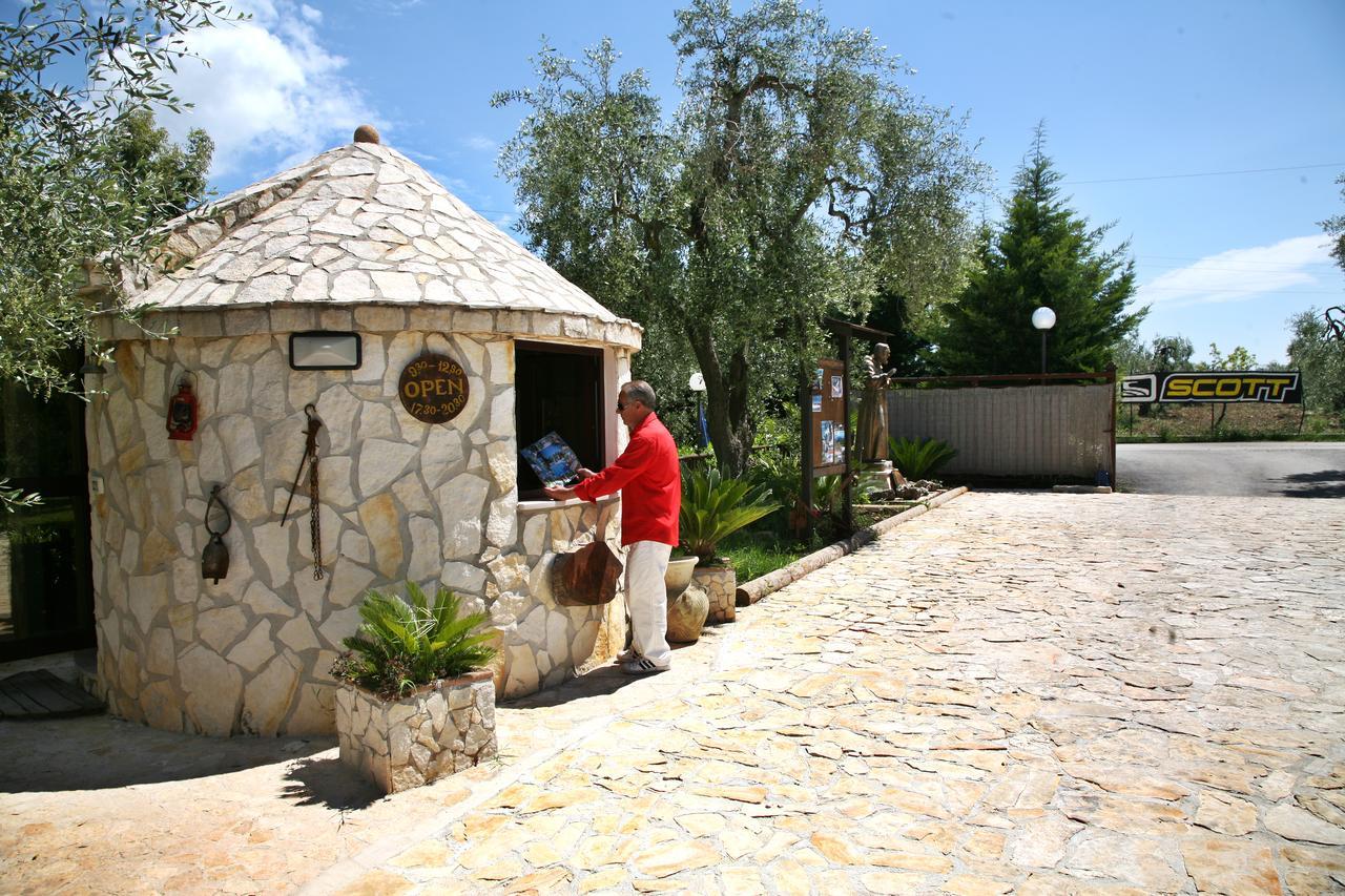 Tenuta Padre Pio Βιέστε Εξωτερικό φωτογραφία