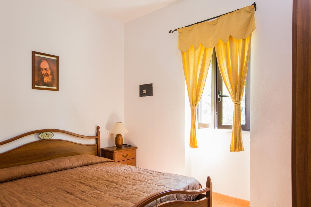 Tenuta Padre Pio Βιέστε Εξωτερικό φωτογραφία